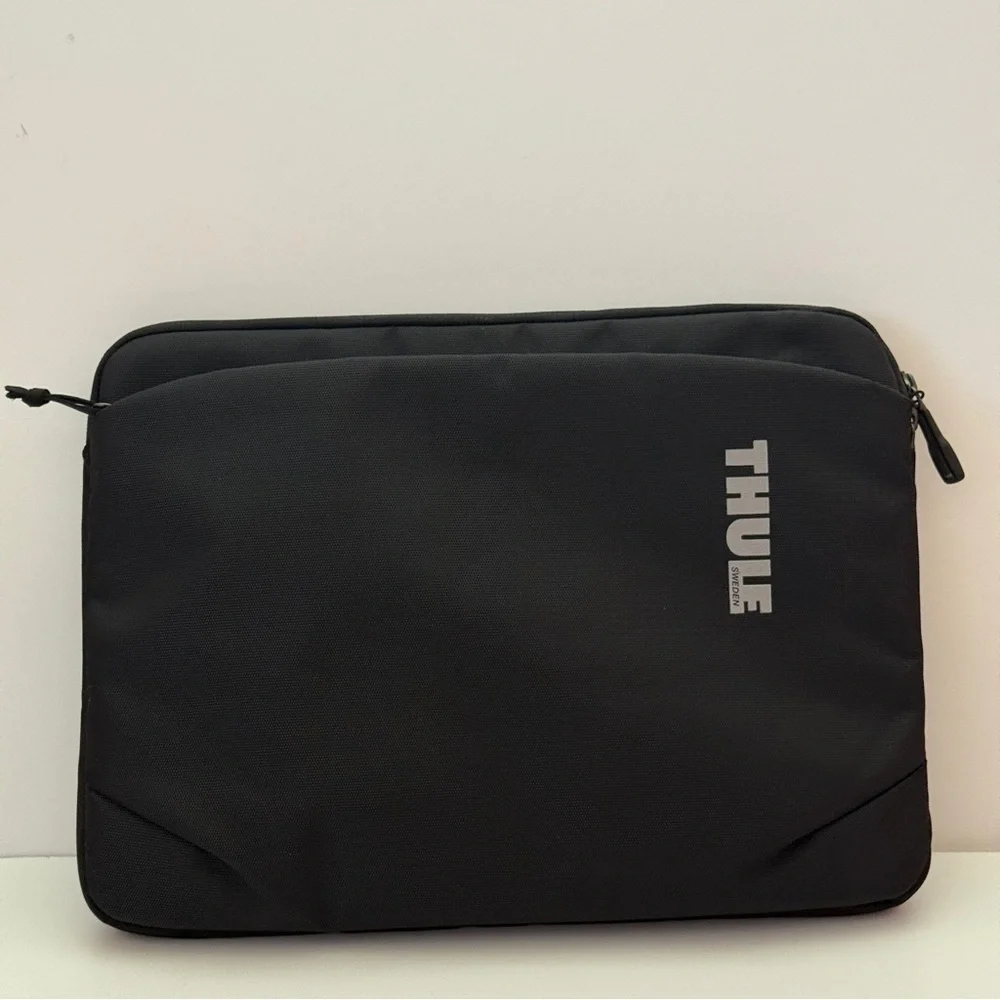 Thule Subterra Sleeve for 13” MacBook Pro or 13.3” PC